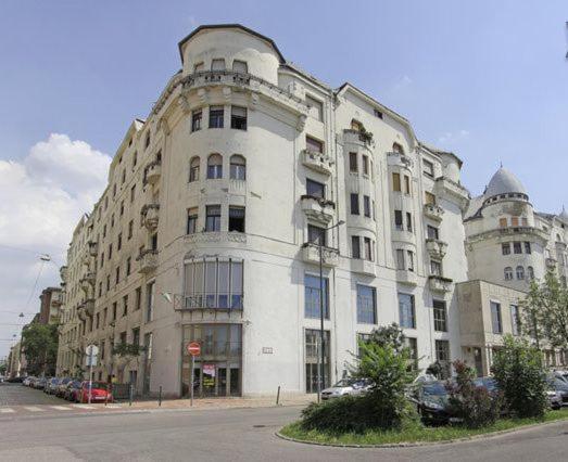 Palatinus Apartment Budapeste Exterior foto